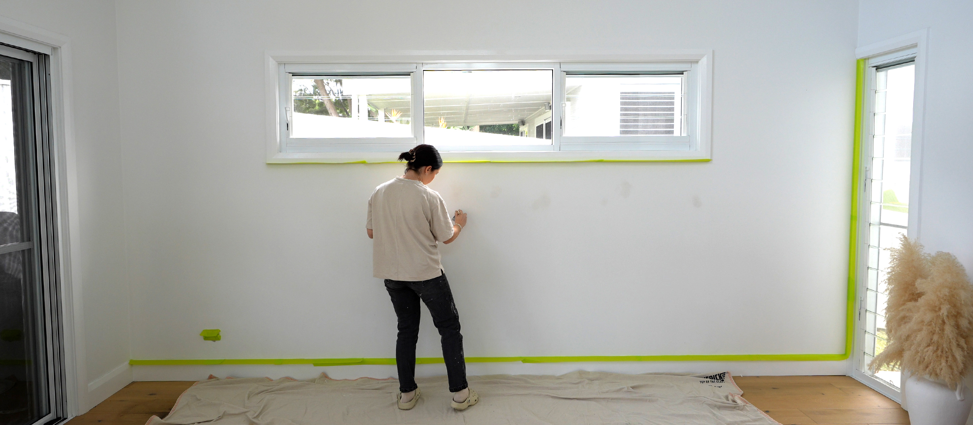 How to prep a wall before painting